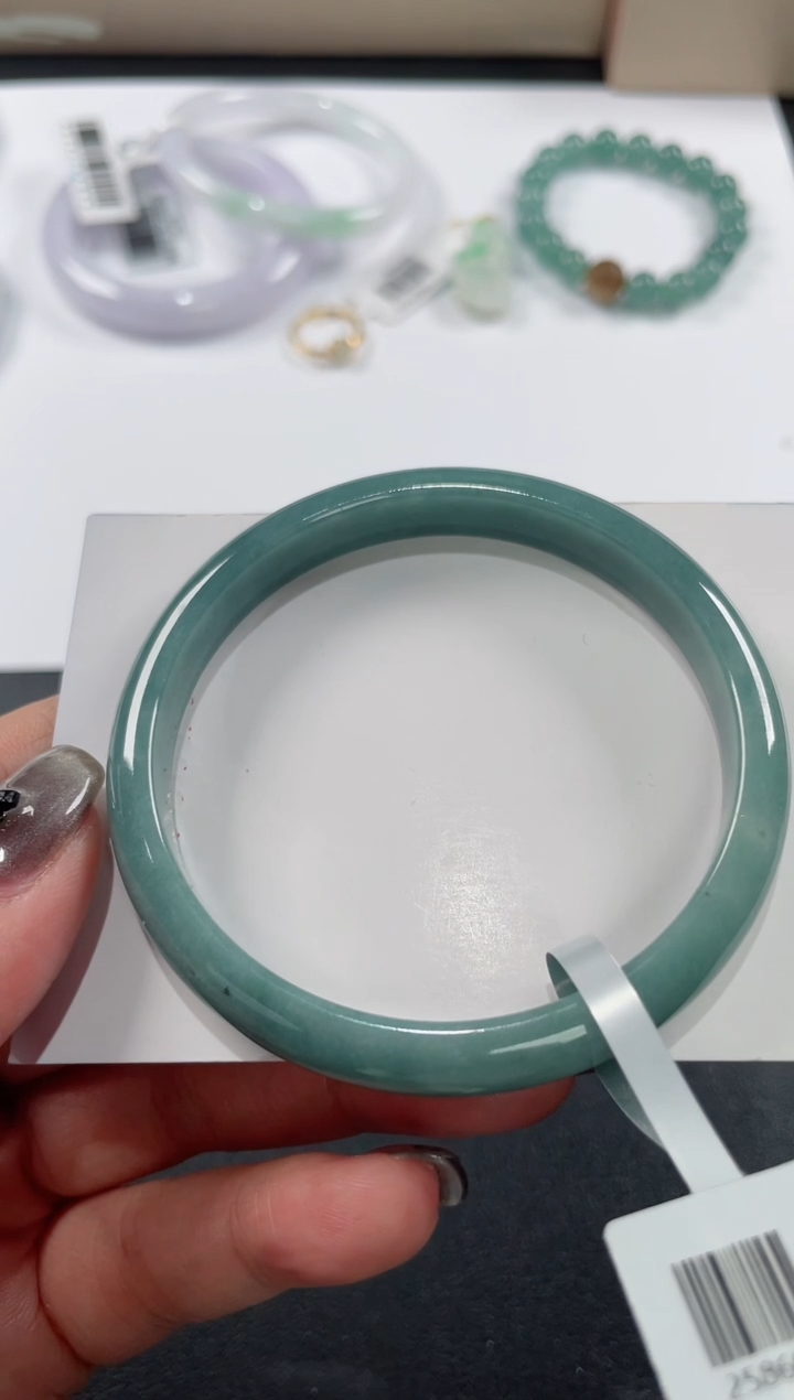 未镶嵌手镯翡翠基地发货H7989