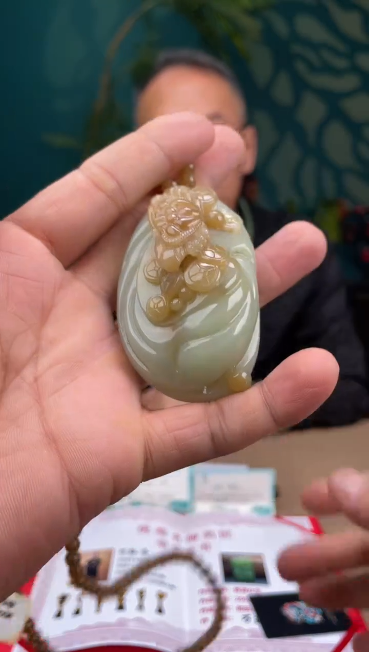 定制和田玉多样性发货拍一发一          125