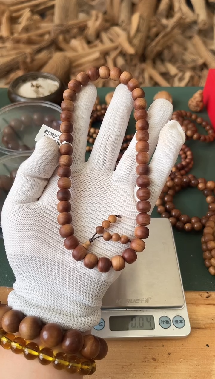 檀香木手串浩**下正区老山檀 枯枝虫漏料 9*10横纹 双圈