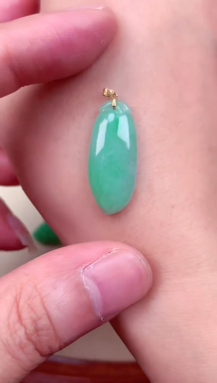 【闪购商品】翡翠吊坠(不含链)未镶嵌天然缅甸A货翡翠