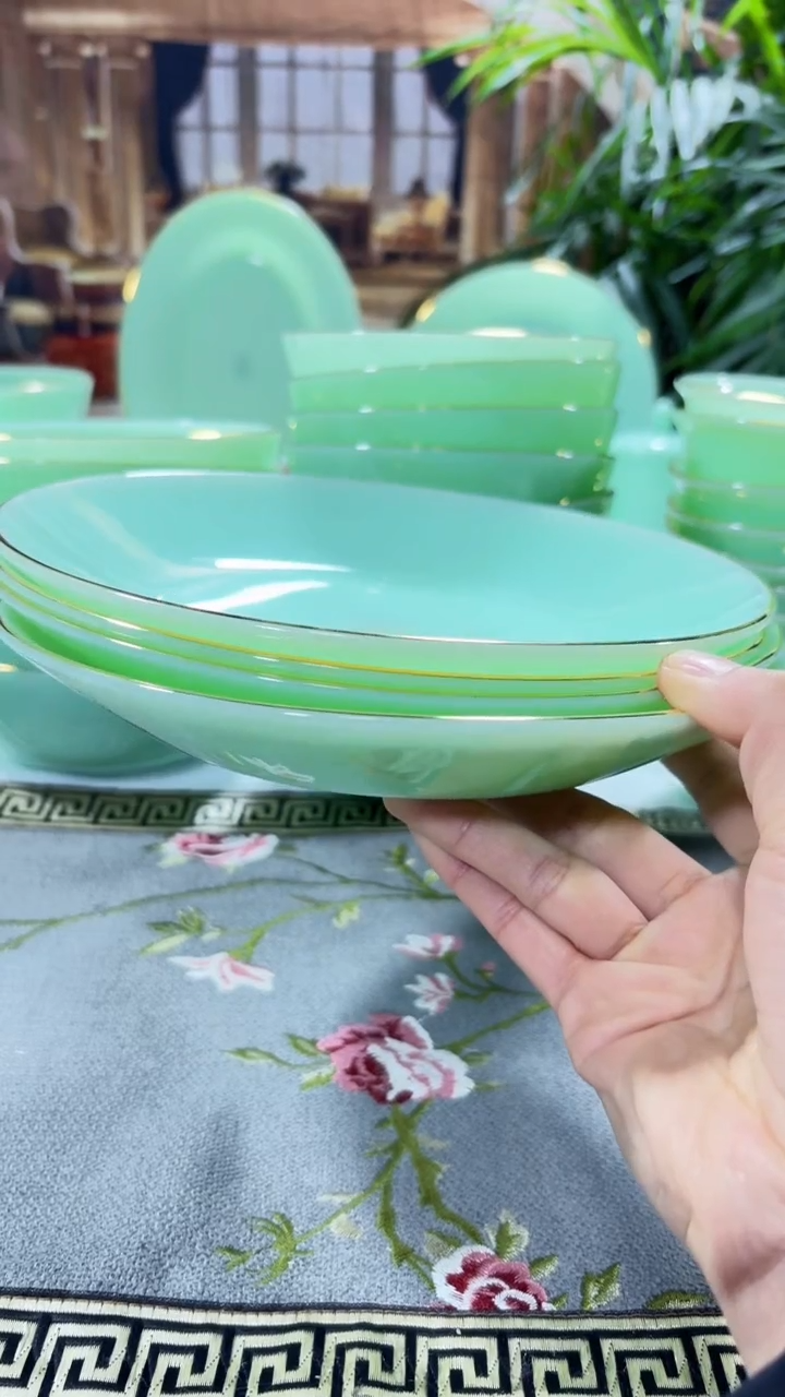【闪购商品】... 8英寸深盘4个  玉瓷【贝美】