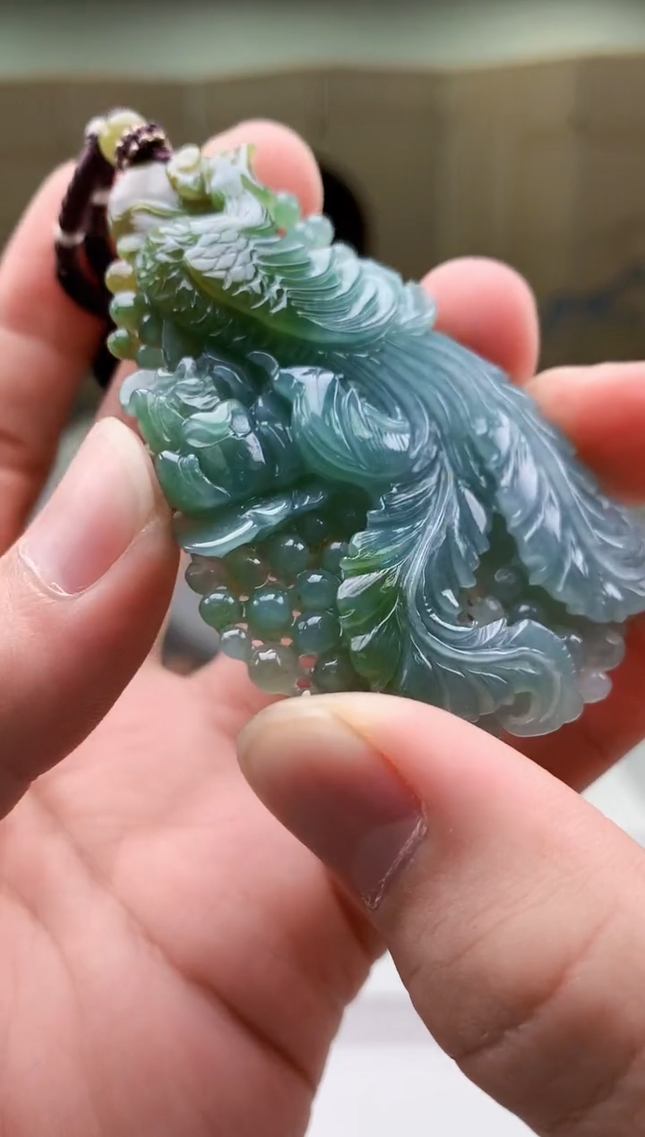 【闪购商品】定制翡翠未镶嵌4812bb-毛货挂件56