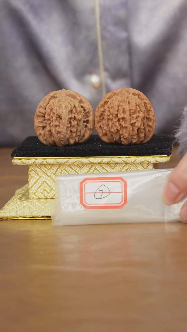 把件文玩核桃一代楼