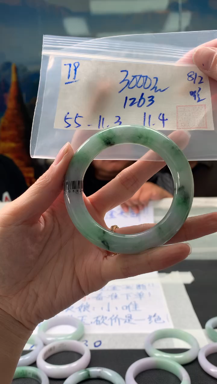 【闪购商品】翡翠手镯未镶嵌翡翠手镯 下单联系小耳机#79