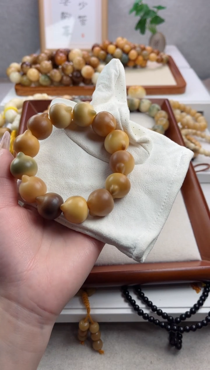 【闪购商品】菩提根/象牙果手串干磨猫猫头21mm手串S56