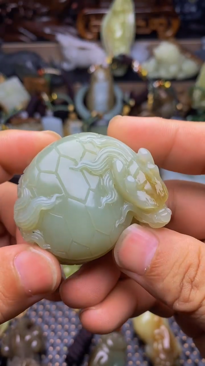 和田玉未镶嵌把件1