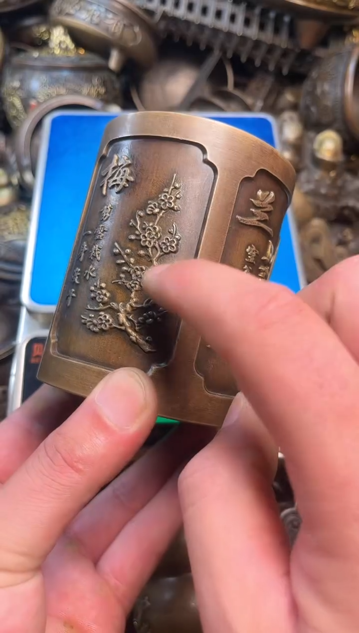 精美铜器点击下单