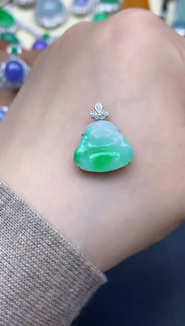 颈饰18K金镶嵌翡翠130-中国好珍宝