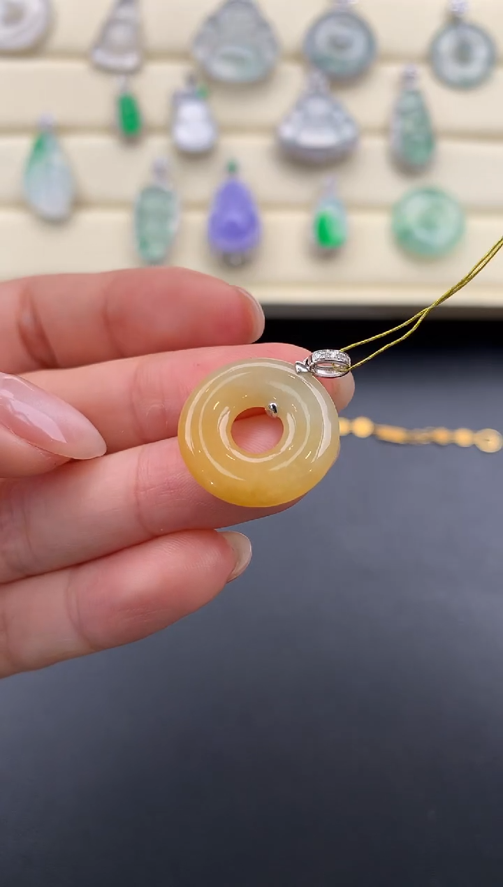 【闪购商品】翡翠颈饰18K金镶嵌X252     