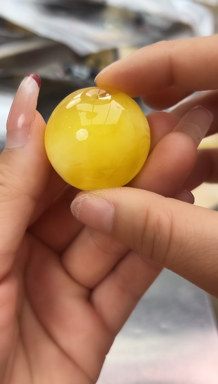 未镶嵌琥珀裸石蜜蜡吊坠