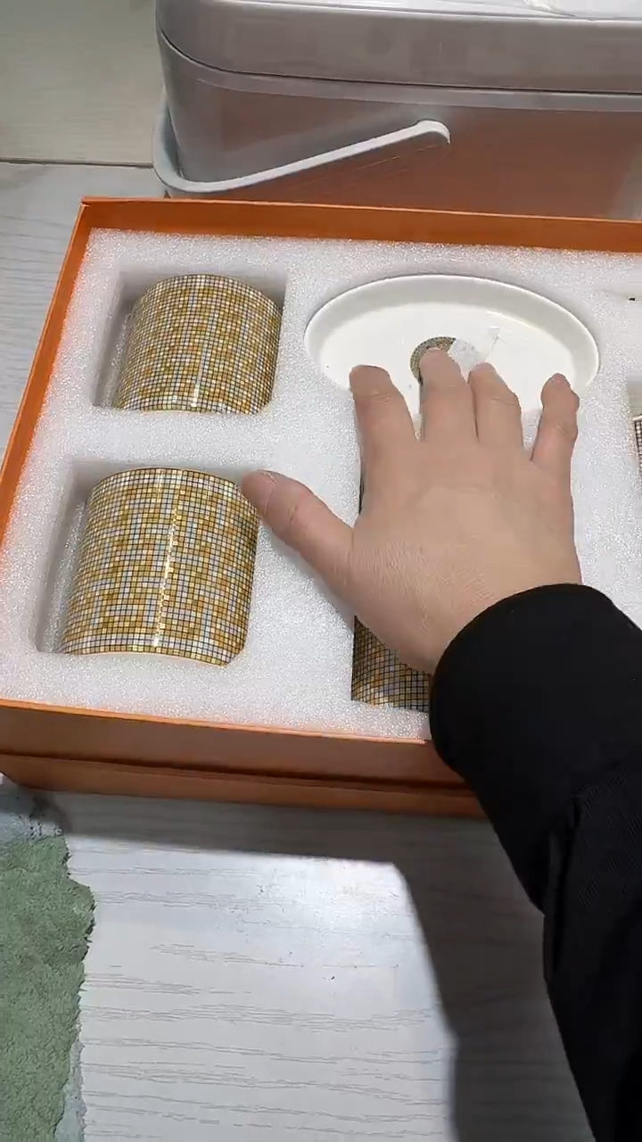 瓷片生活的本意就是开心@@1