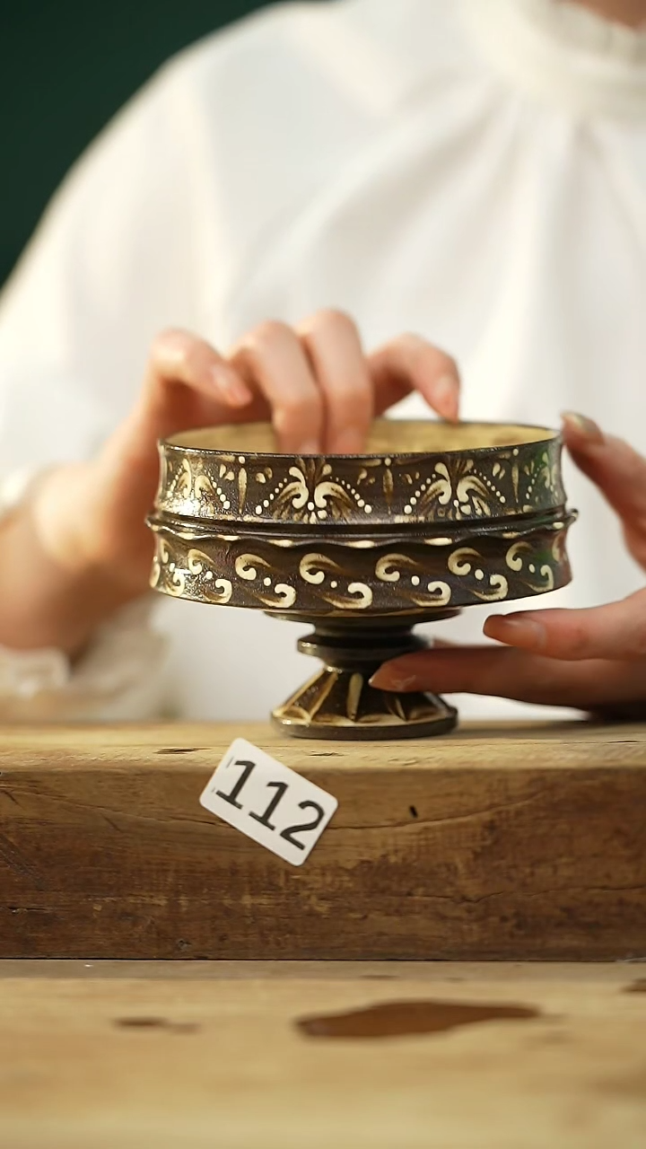 【闪购商品】瓷片新品！设计师款手绘/咖啡杯 听歌