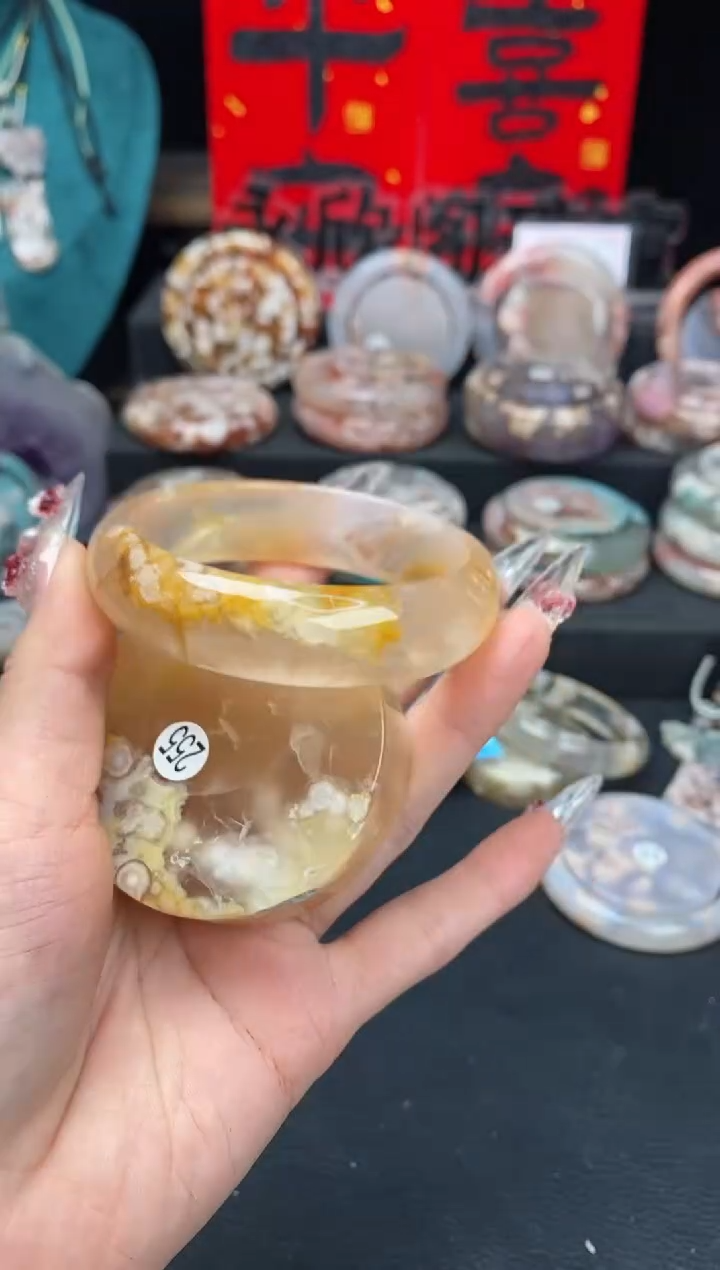 【闪购商品】石英质玉手镯（圆镯）未镶嵌60