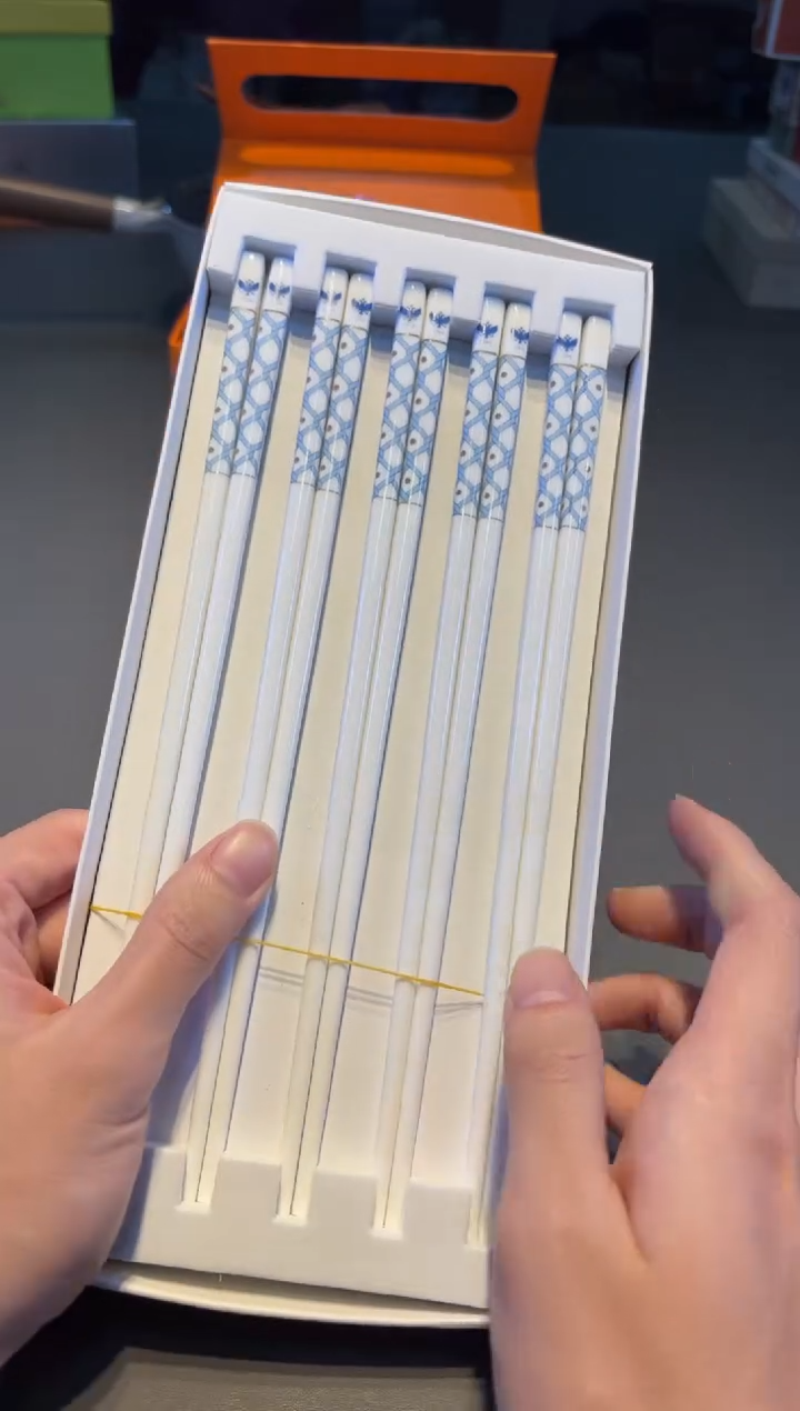 小新全球仓小新全球仓小新全球仓