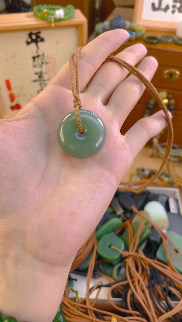 手链未镶嵌和田玉平安扣
