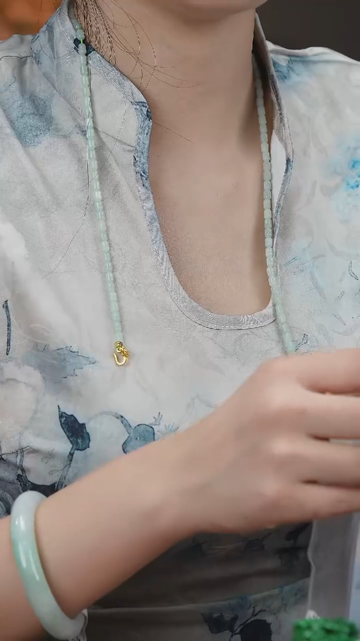 翡翠未镶嵌项链37