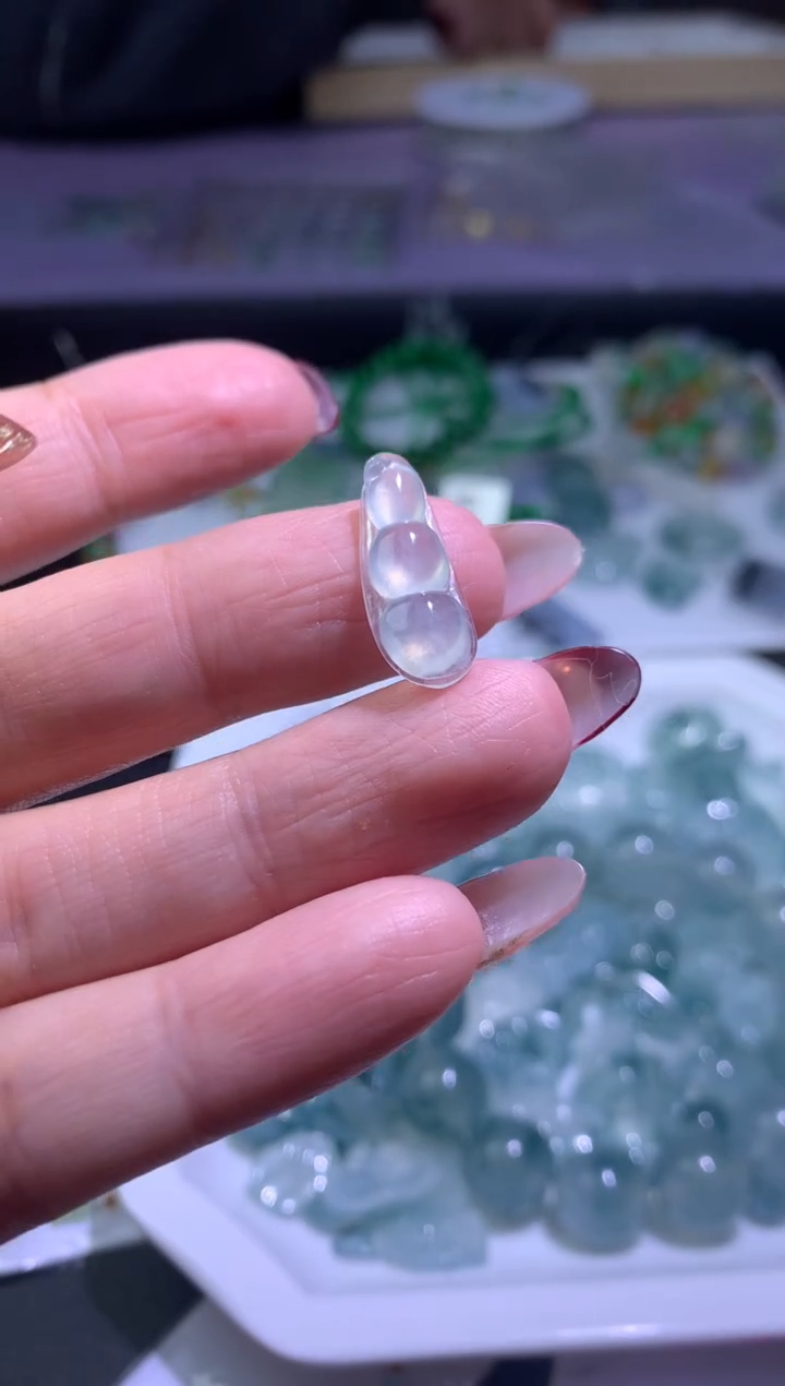 【闪购商品】定制翡翠未镶嵌毛货