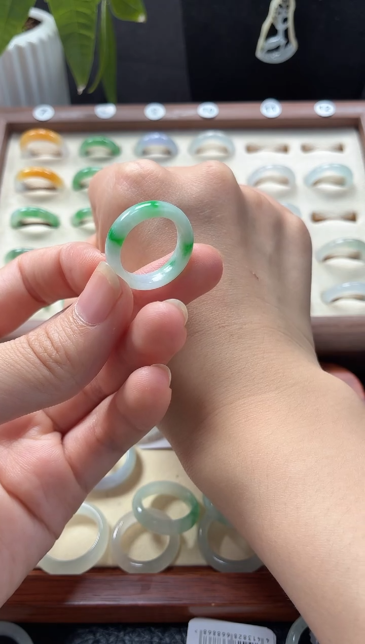 未镶嵌戒指翡翠圈口13-14