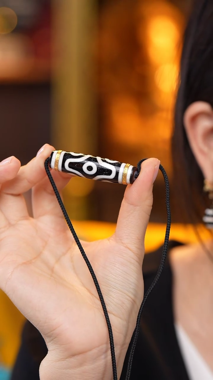 【闪购商品】玛瑙/玉髓颈饰18K金镶嵌Z28019杵六锁骨链