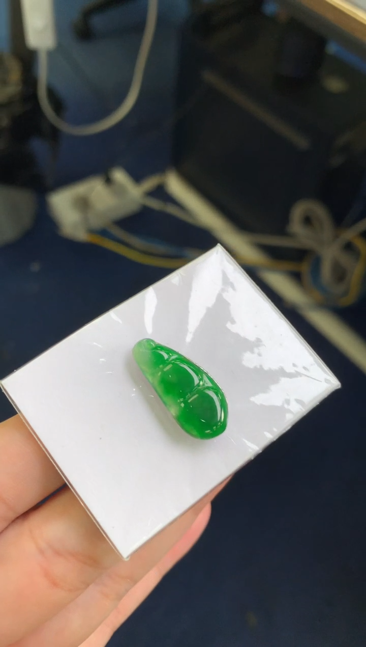 未镶嵌定制翡翠翡翠