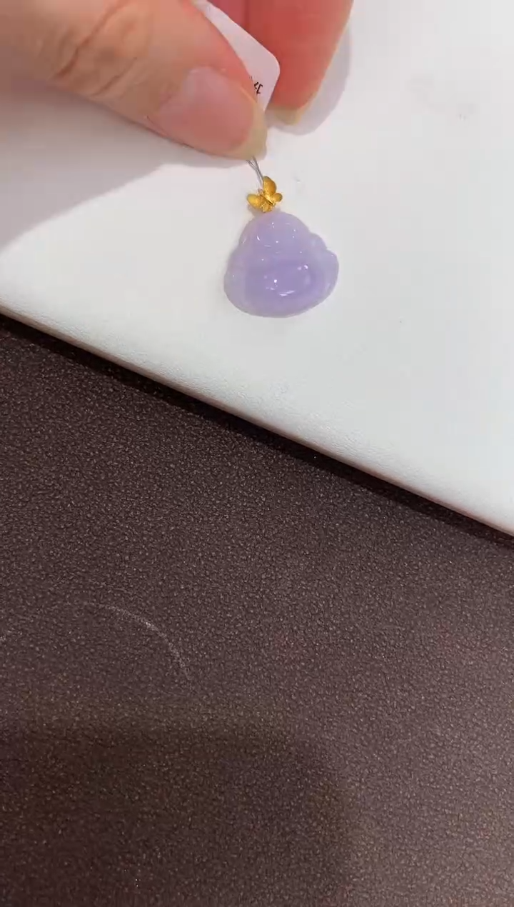 翡翠18K金镶嵌颈饰天然缅甸a货翡翠