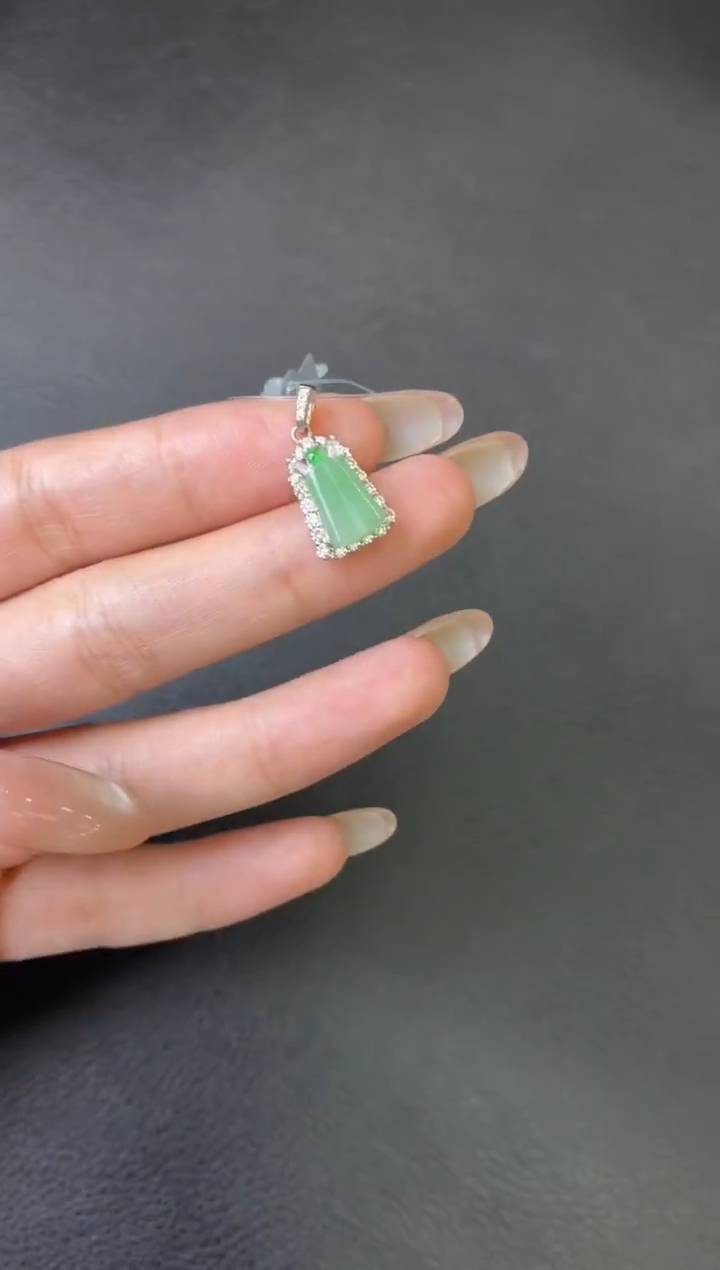 吊坠(不含链)银S925镶嵌翡翠吊坠 多样性发一件