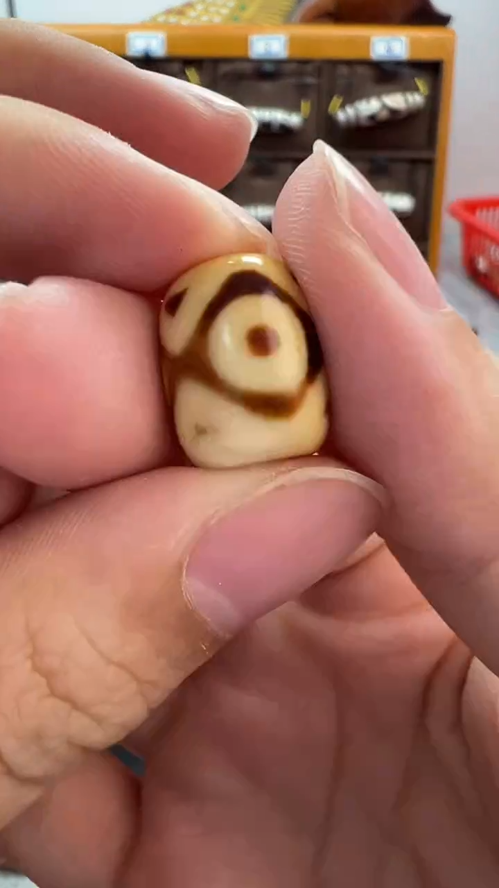 玛瑙/玉髓（覆膜）颈饰未镶嵌18（微瑕随机发货）