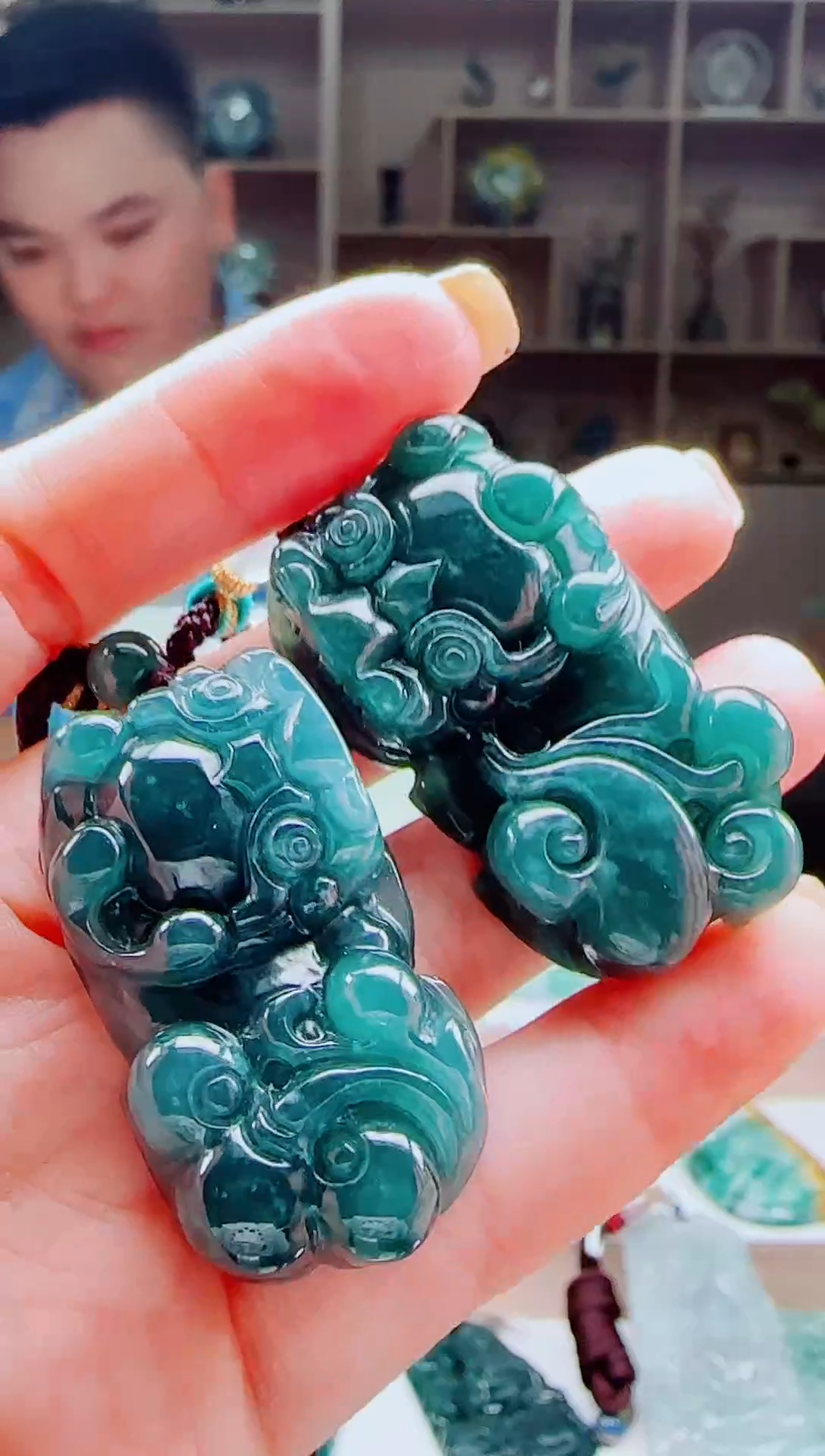 颈饰未镶嵌翡翠多样性发其一   貔貅