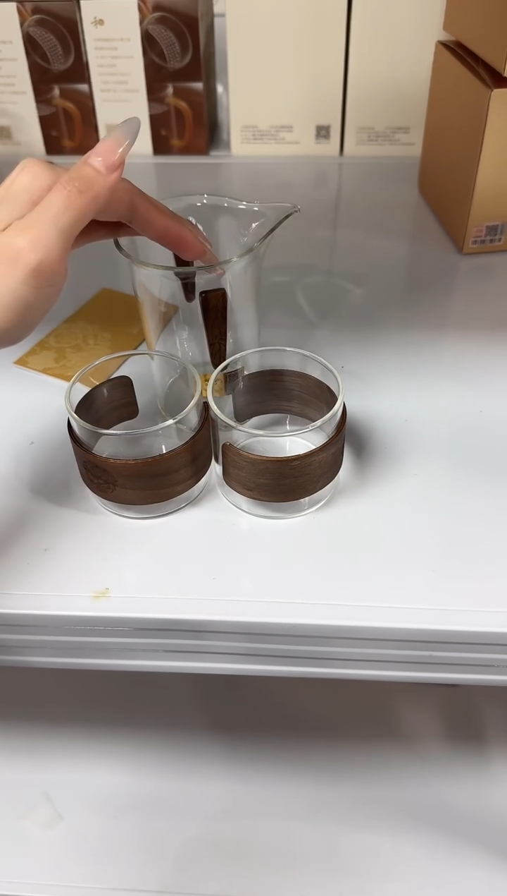 【闪购商品】@@禾器木言茶海+木纹杯两只