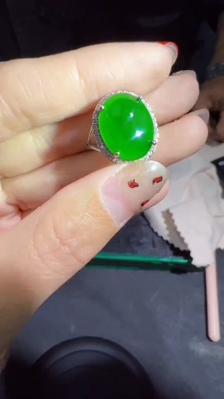 【闪购商品】定制翡翠未镶嵌戒指1