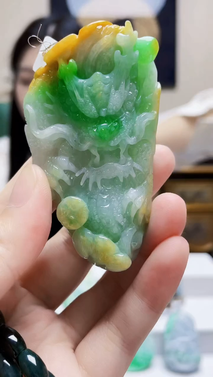 未镶嵌定制翡翠吊坠270