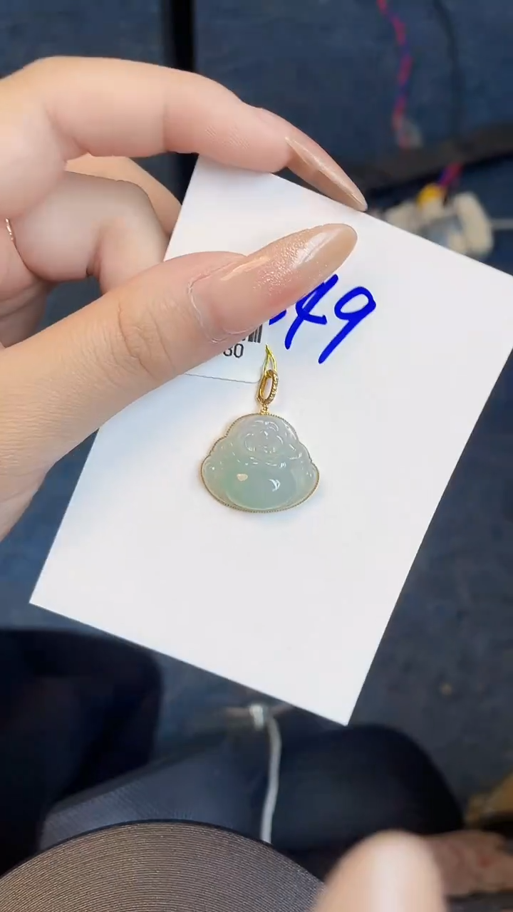 【闪购商品】翡翠颈饰18K金镶嵌00000000