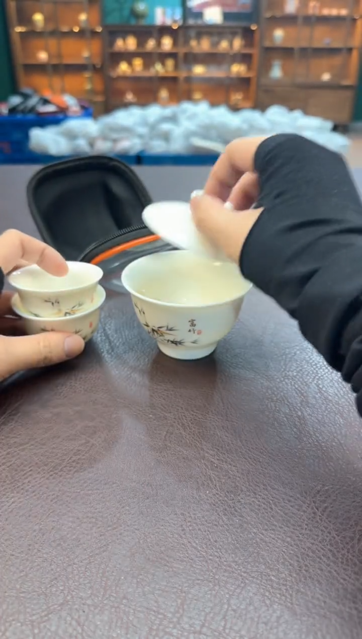 【闪购商品】摆件瓷SC1111111111