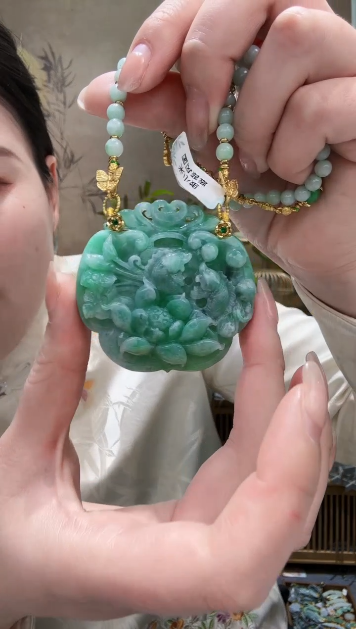【闪购商品】翡翠耳饰未镶嵌吊坠