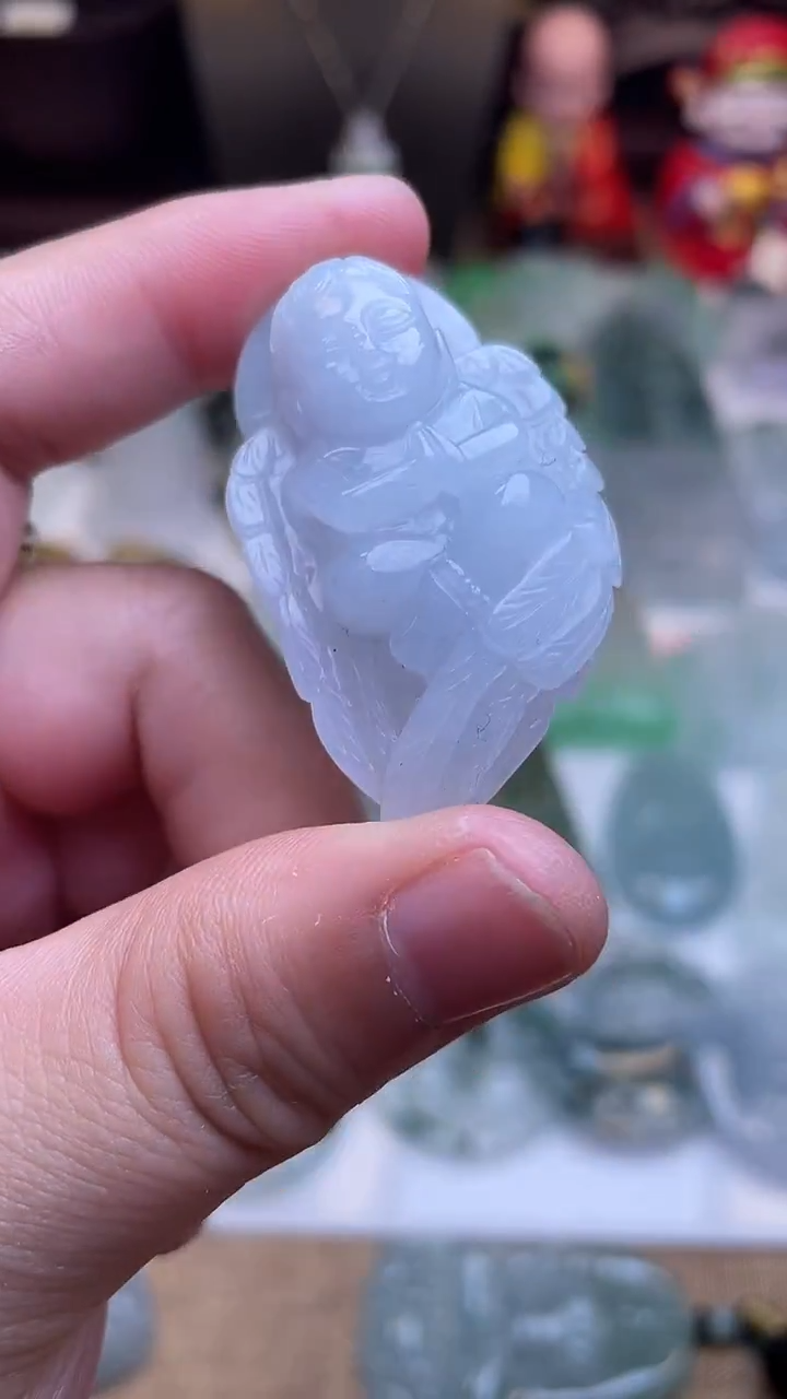 颈饰未镶嵌翡翠天使
