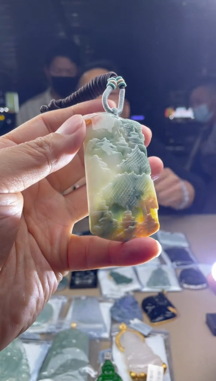 【闪购商品】定制翡翠未镶嵌       3703