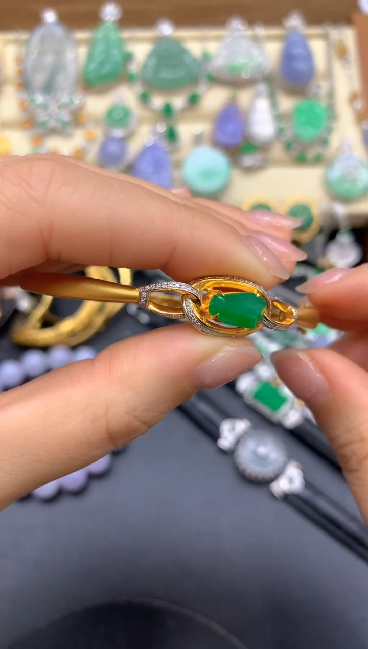 【闪购商品】翡翠手镯18K金镶嵌525-中国好珍宝