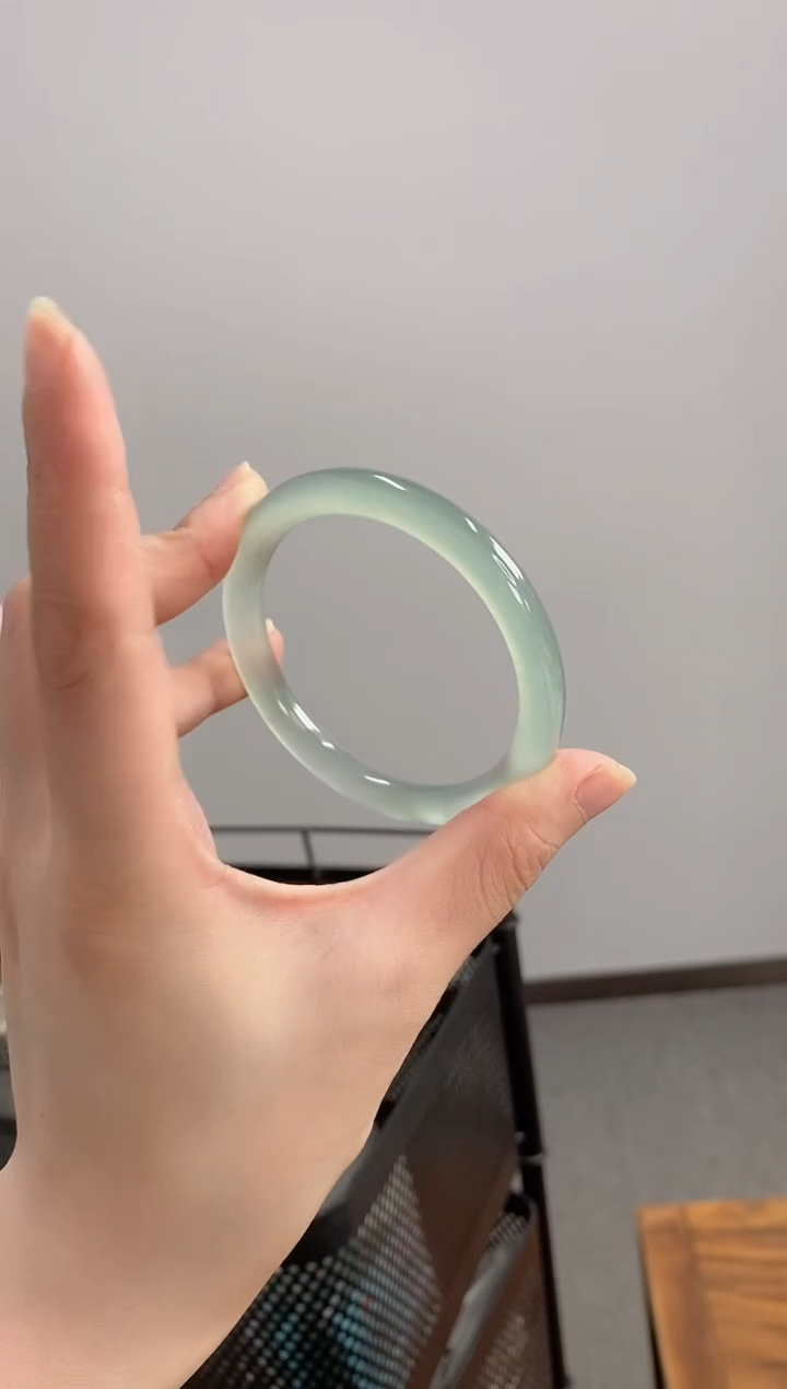 玛瑙/玉髓手镯未镶嵌53-54-圈口