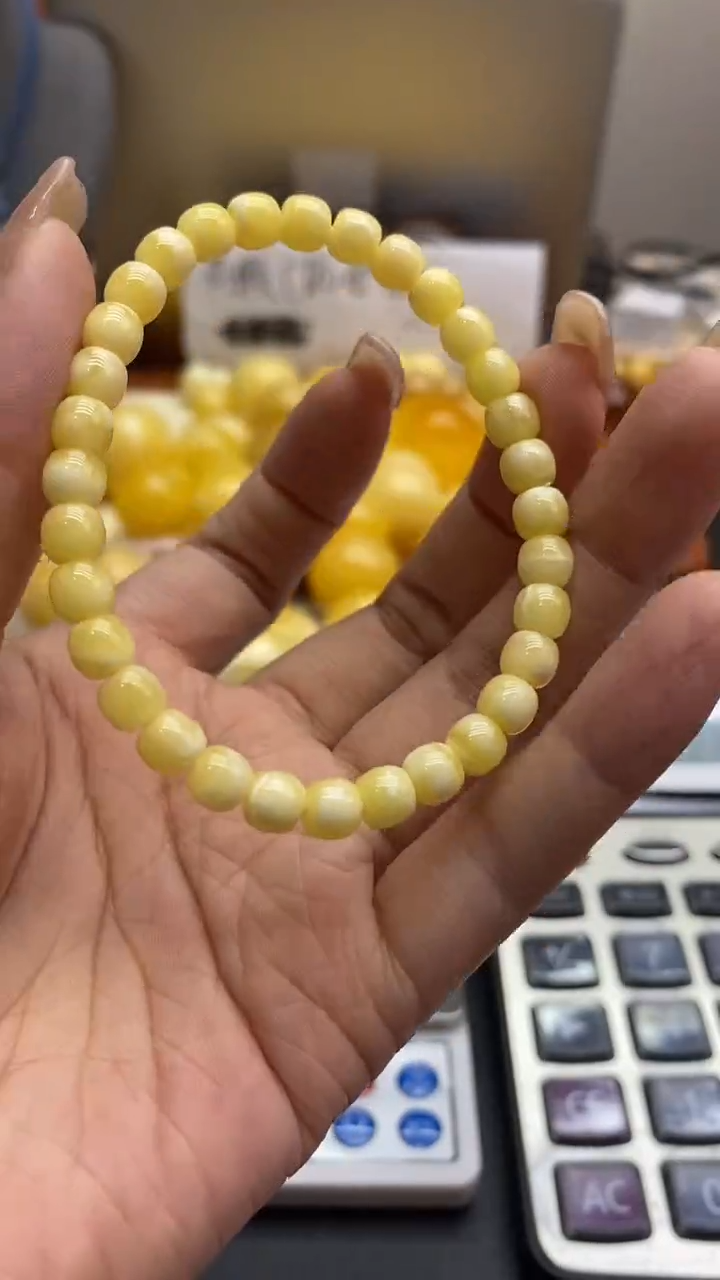 琥珀未镶嵌珠宝奇石2034