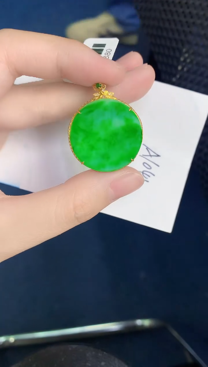 【闪购商品】翡翠颈饰18K金镶嵌000000000