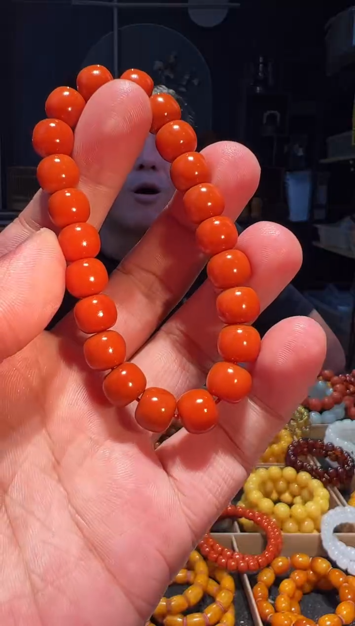 未镶嵌手串南红玛瑙10左右柿子黄