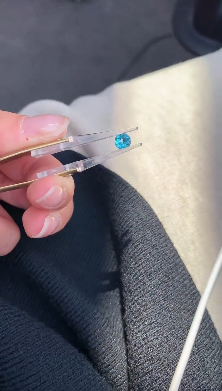 【闪购商品】磷灰石裸石未镶嵌75分磷灰石