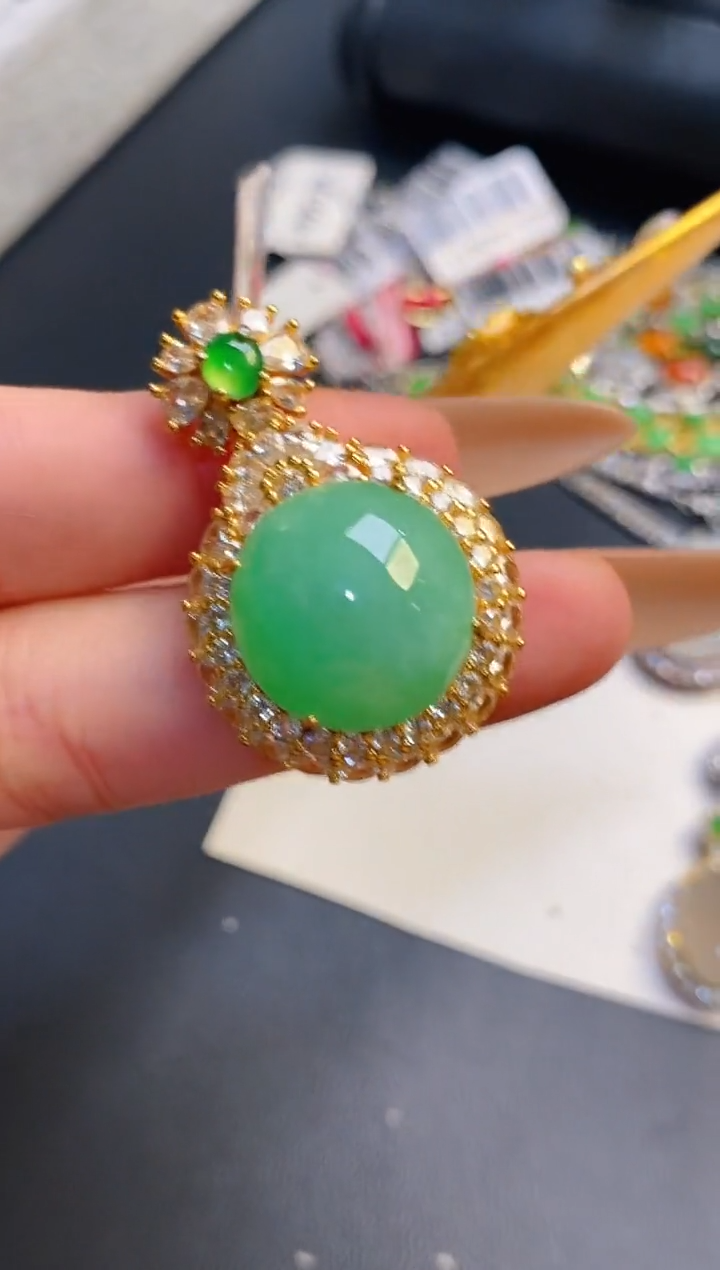 银S925镶嵌戒指翡翠从*天然
