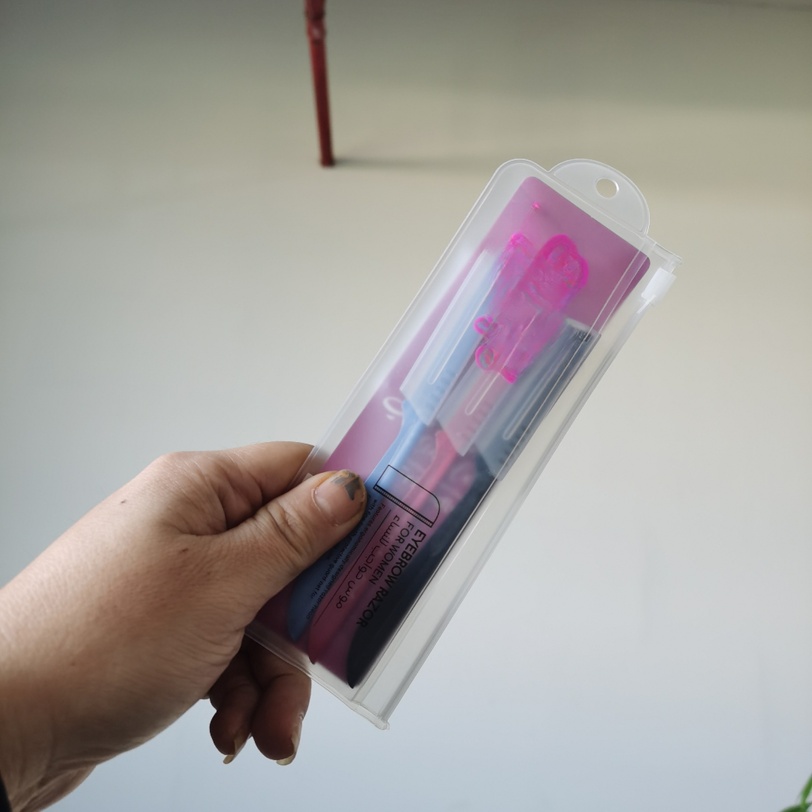 多功能安全型刮眉修眉工具叨叨颜色不挑