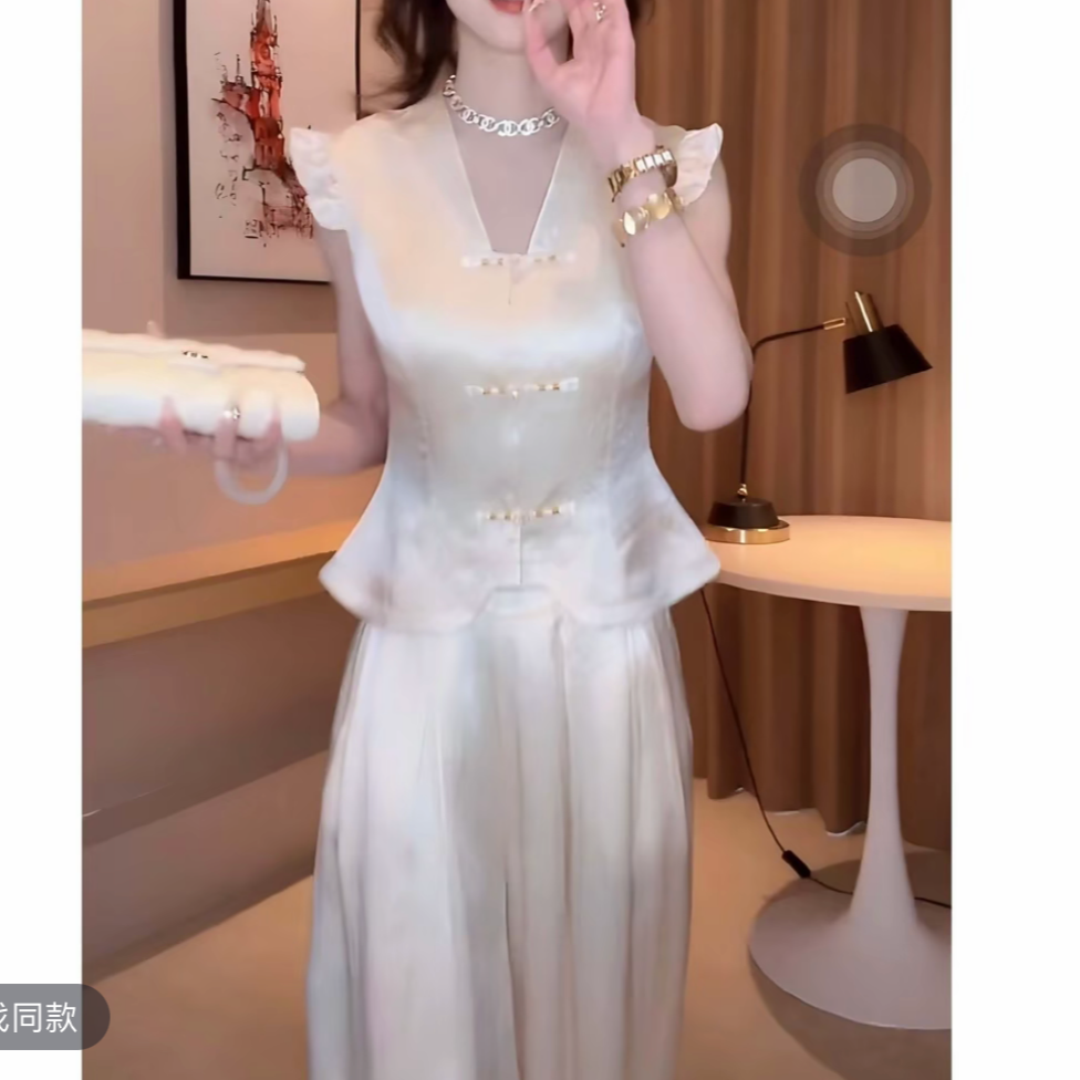 【两件套】小公主2025夏季新中式短袖T恤设计款裤子套装时尚2169