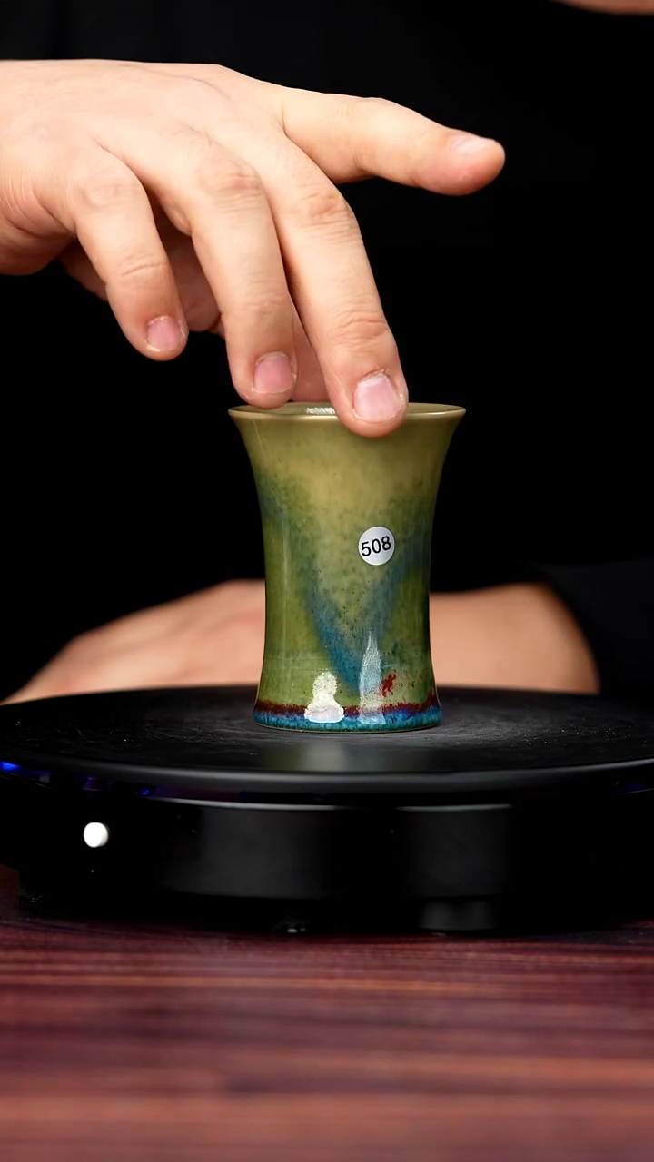 壶瓷508#李盼龙一级品原矿钧瓷束腰杯