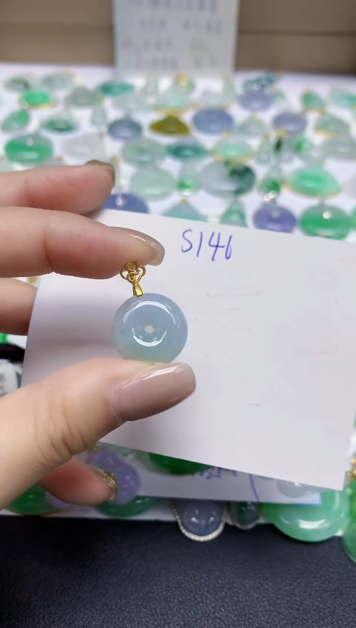 颈饰未镶嵌翡翠天然缅甸翡翠A货翡翠百元以上9元证书费自理