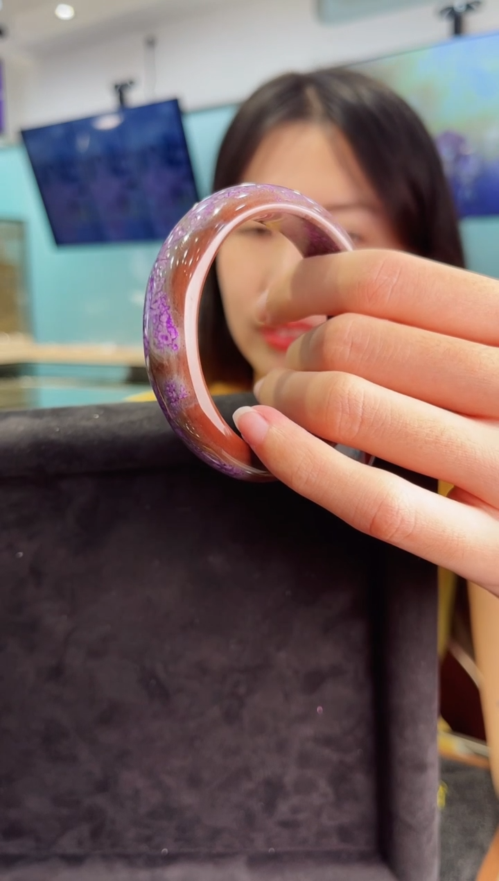 未镶嵌苏纪石（舒俱来）手镯南非舒俱来老矿料