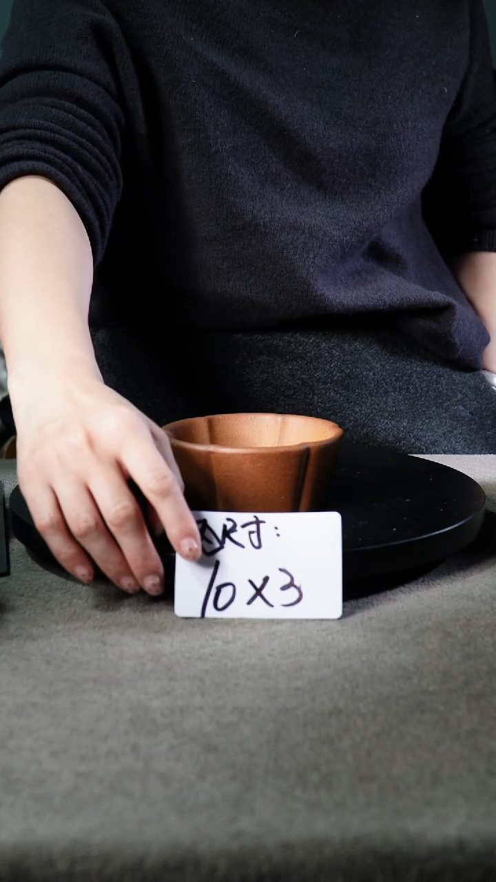 宜兴紫砂小花盆盆