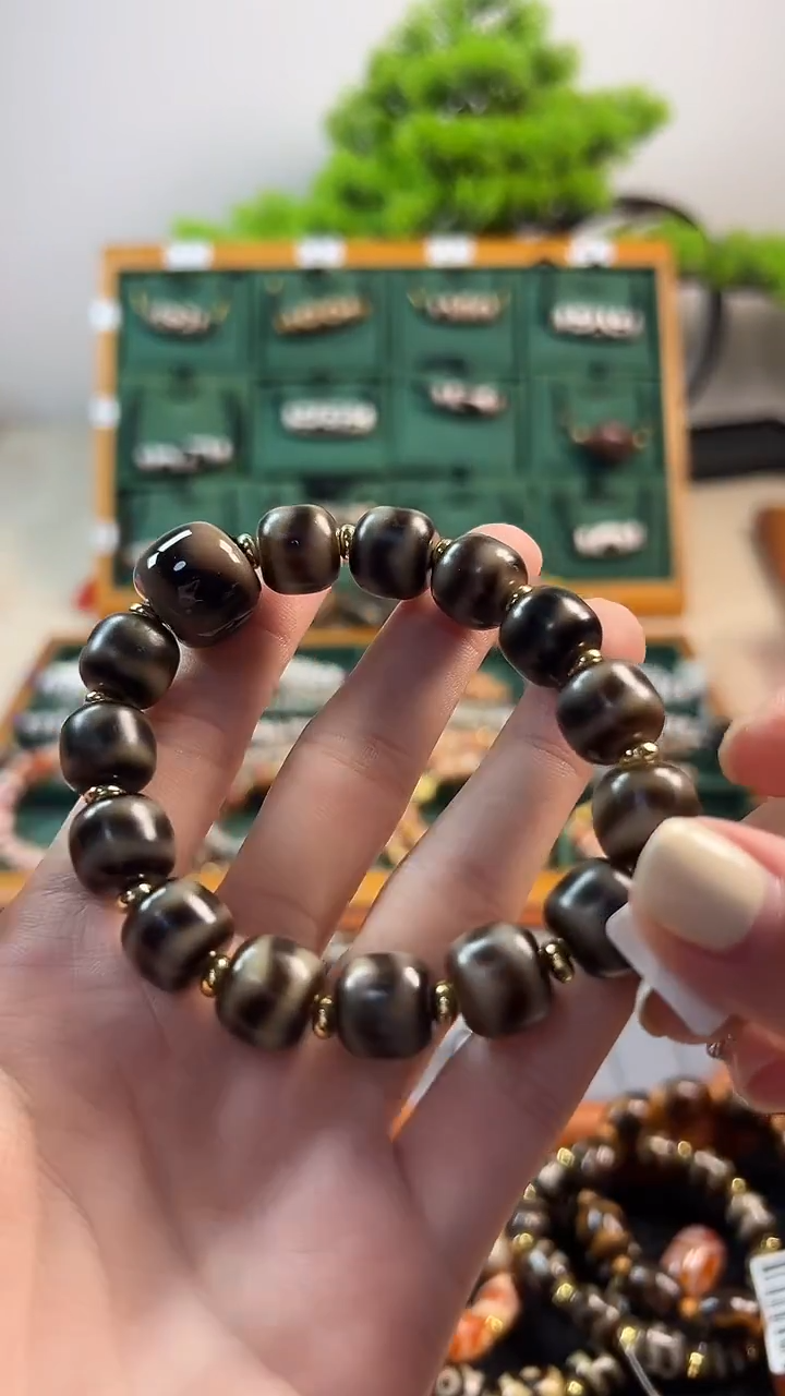 玛瑙/玉髓（覆膜）颈饰合金67（微瑕随机发货）